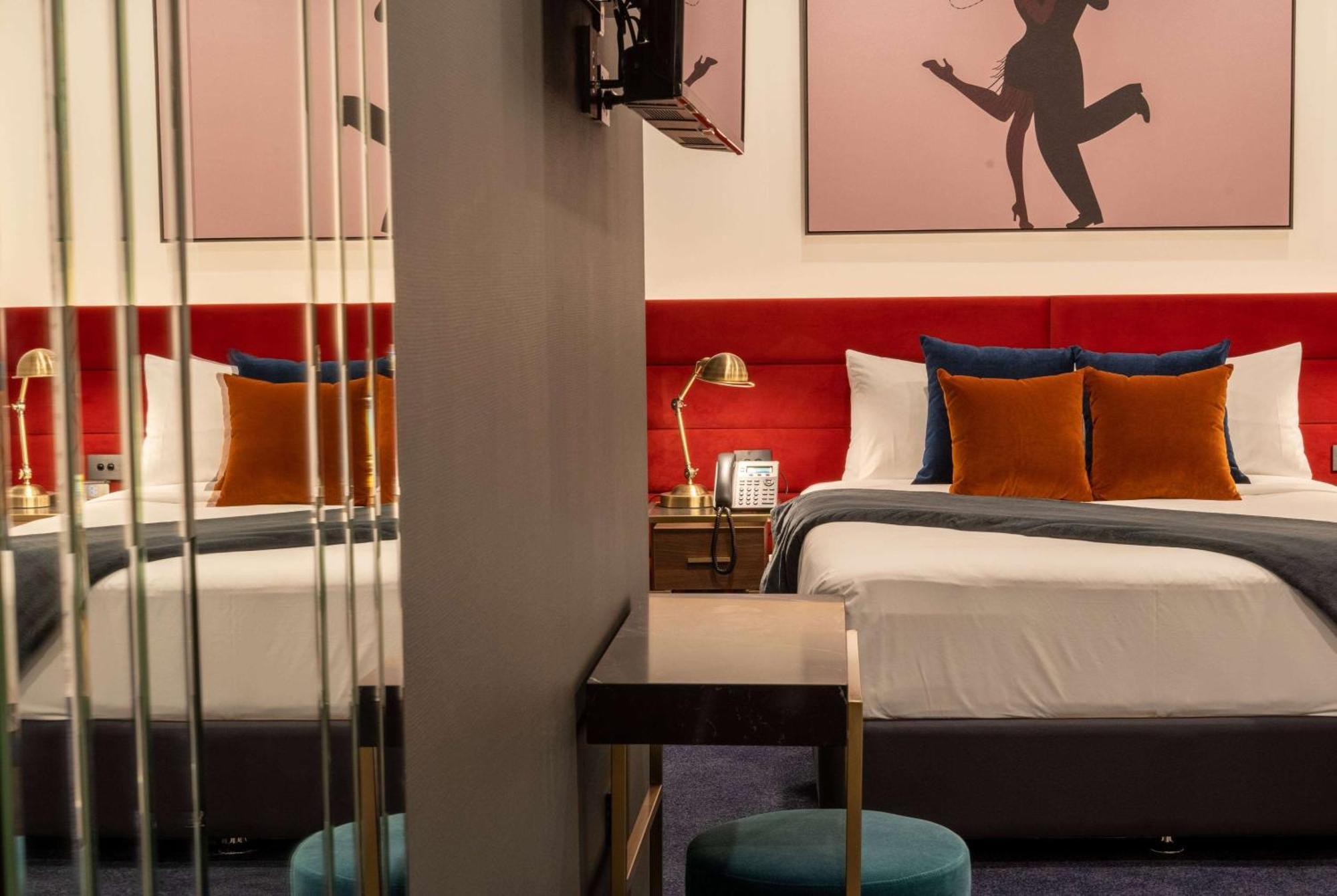 Tryp By Wyndham Wellington, Tory Street Hotel Exterior photo