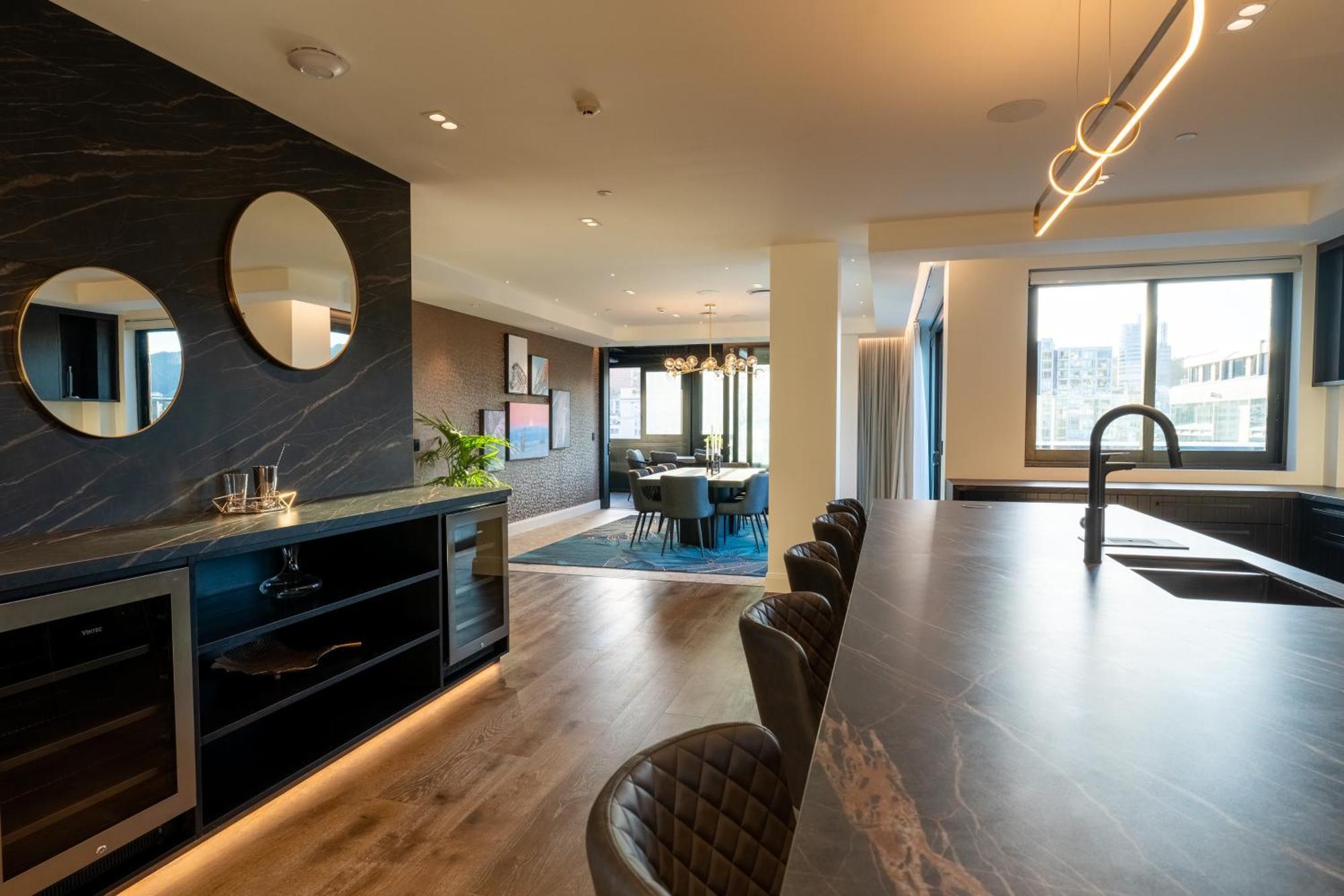 Tryp By Wyndham Wellington, Tory Street Hotel Exterior photo